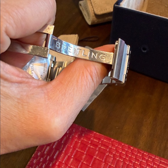 Breitling Avenger Chronograph Watch - Picture 11 of 12